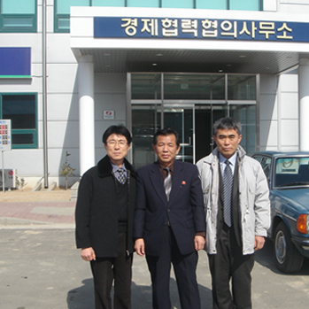 2006년 북측 개성공단관리위원장 전성근 소장님 입니다.